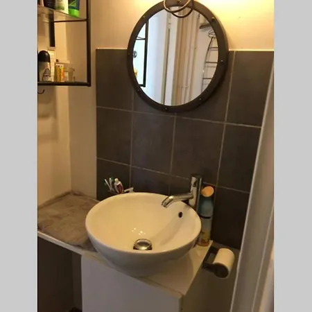 Appartement 2 Pieces Proche De Gare Montparnasse Paris